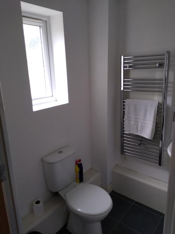 Stylish Private Double Room W/Ensuite ลอนดอน ภายนอก รูปภาพ