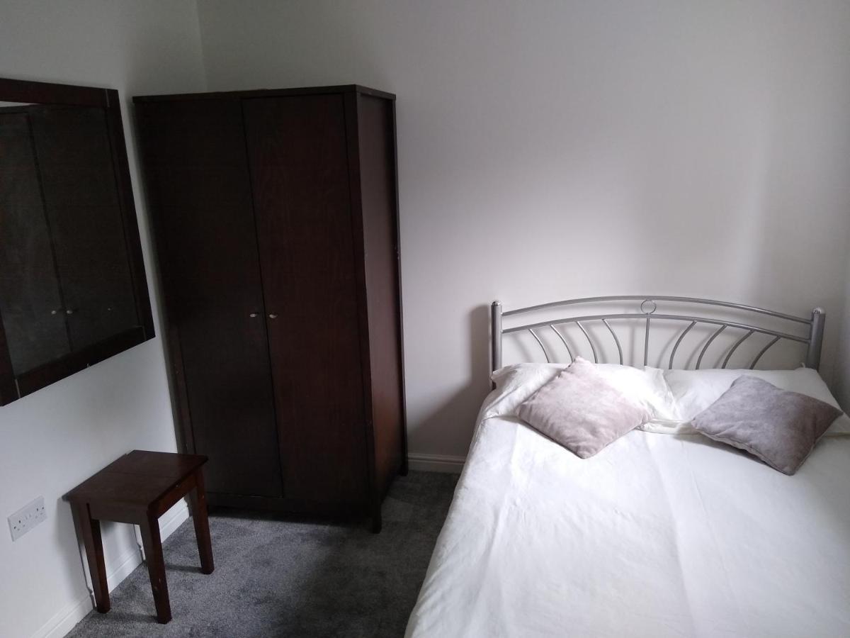 Stylish Private Double Room W/Ensuite ลอนดอน ภายนอก รูปภาพ